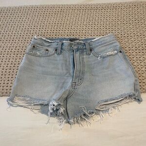 Abercrombie annie high rise short